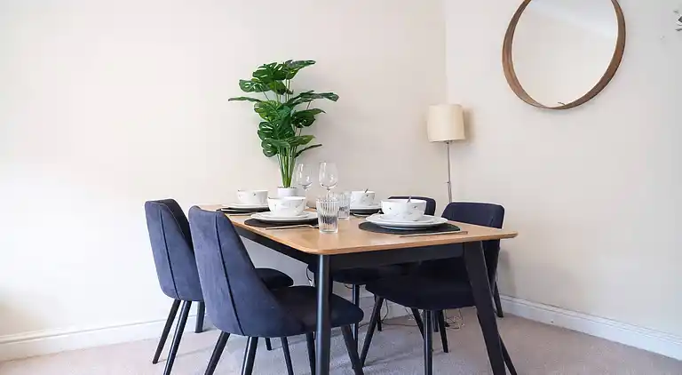 2BR Brixton, kostenloser bewachter Parkplatz, Zone 2, für 6