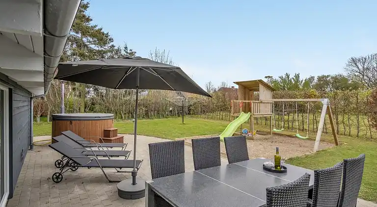 Luxus-Ferienhaus auf Kegnæs mit Pool & Spa