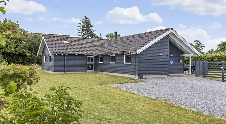 Luxus-Ferienhaus auf Kegnæs mit Pool & Spa