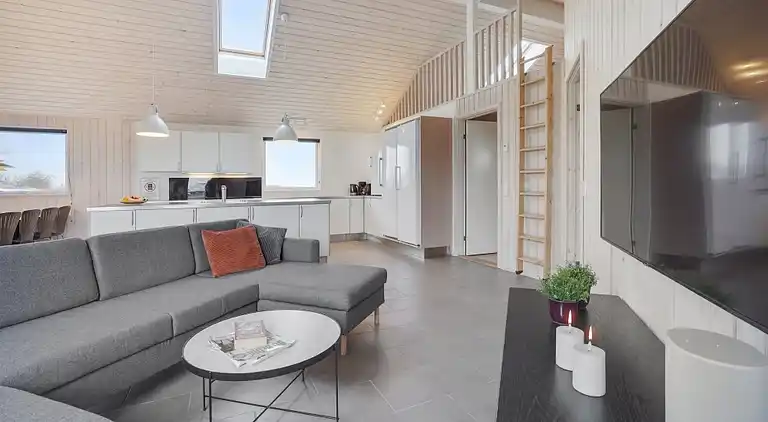 Poolhaus am Strand von Sydals mit Spa & Spiel