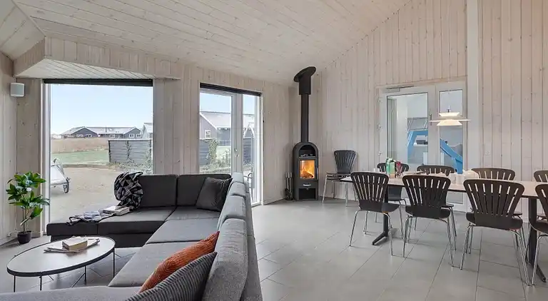 Poolhaus am Strand von Sydals mit Spa & Spiel