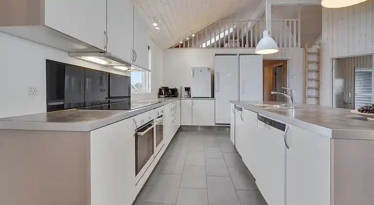 Poolhaus am Strand von Sydals mit Spa & Spiel