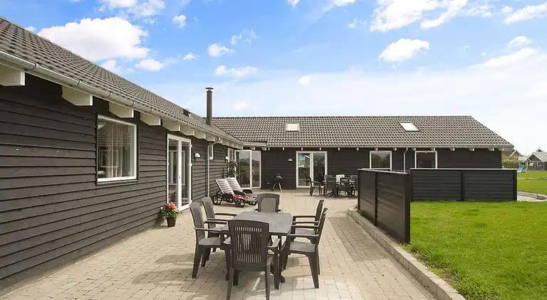 Poolhaus am Strand von Sydals mit Spa & Spiel