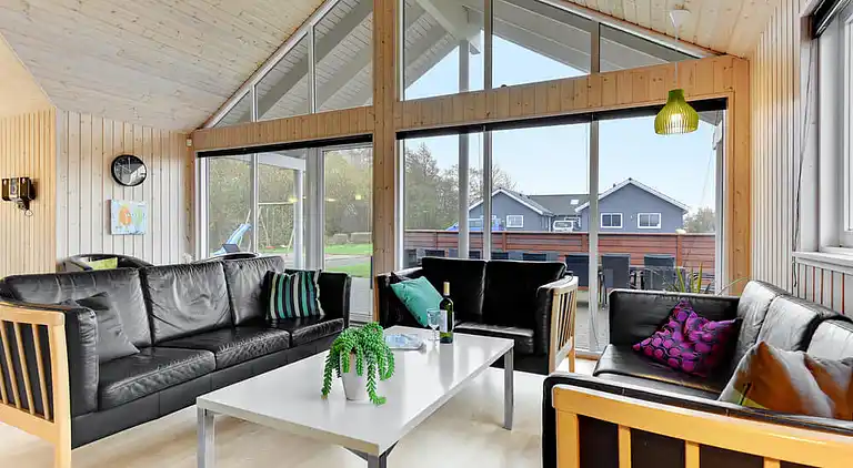 Maison avec parc aquatique, spa & salle de jeux