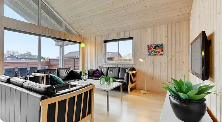 Maison avec parc aquatique, spa & salle de jeux