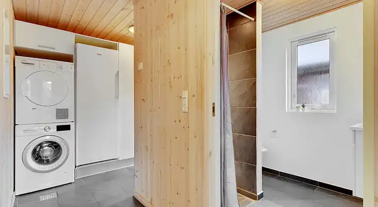 Maison avec parc aquatique, spa & salle de jeux