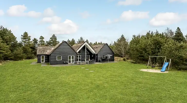 Ferienhaus in Blåvand - Pool, Spa, Aktivitäten
