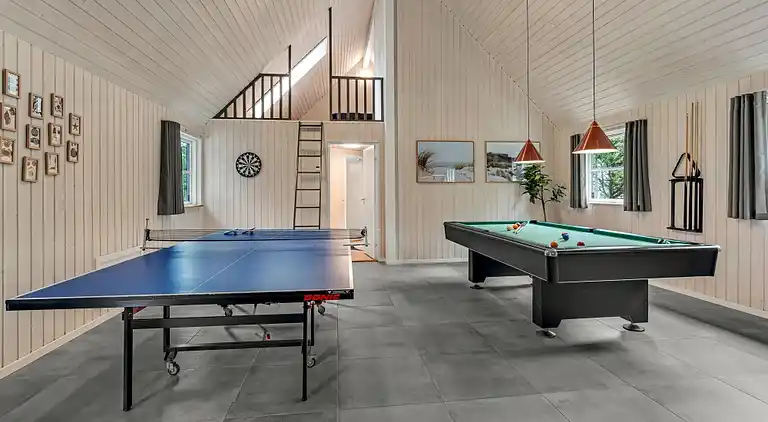 Ferienhaus in Blåvand - Pool, Spa, Aktivitäten