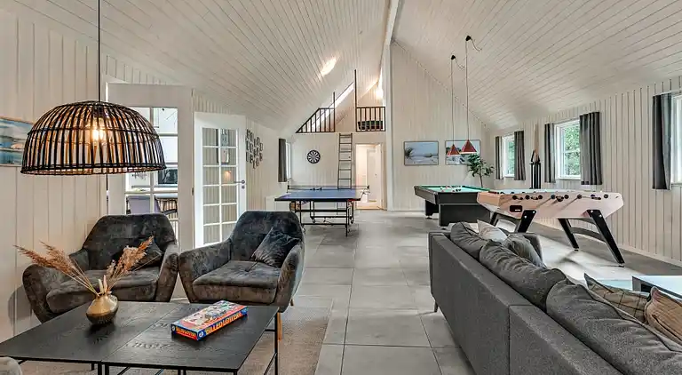 Ferienhaus in Blåvand - Pool, Spa, Aktivitäten