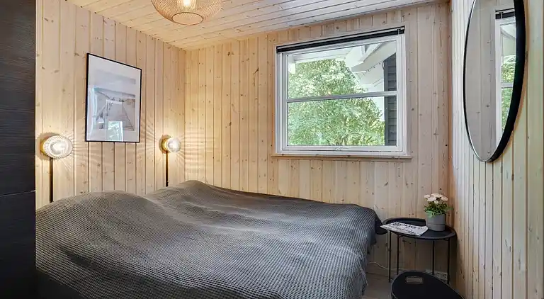 Luxus-Ferienhaus mit Pool bei Tisvildeleje