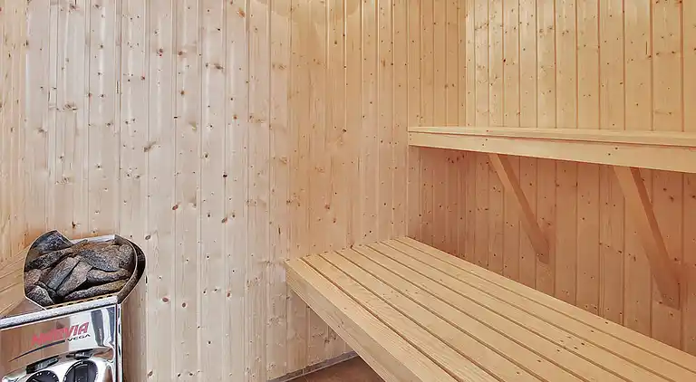 Ferienhaus mit Pool, Spa und Spielraum