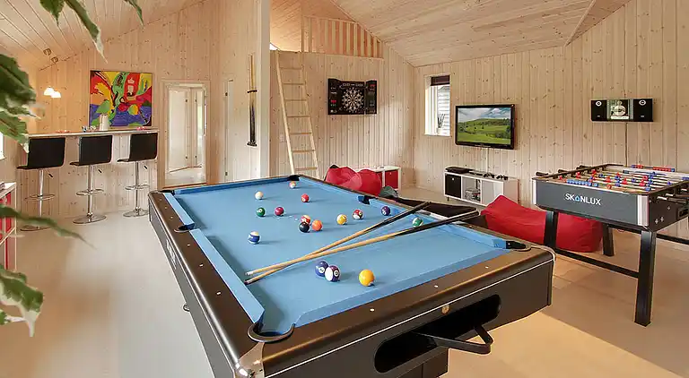 Ferienhaus mit Pool, Spa und Spielraum