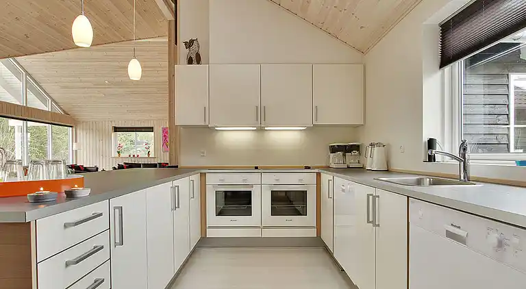 Ferienhaus mit Pool, Spa und Spielraum