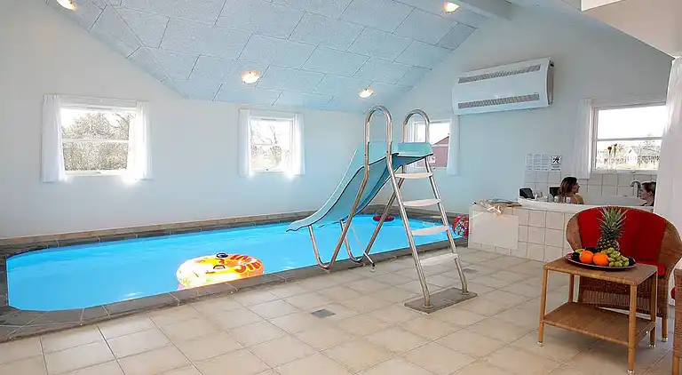 Ferienhaus mit Wellness, Pool & Aktivitäten