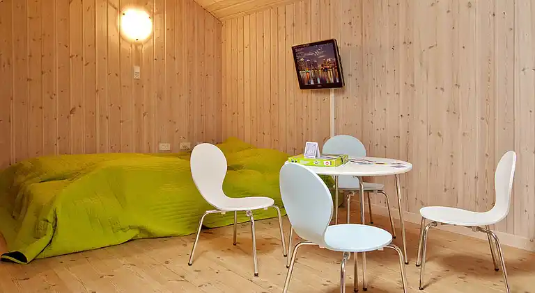 Luxuriöses Poolhaus mit Spa bei Marielyst