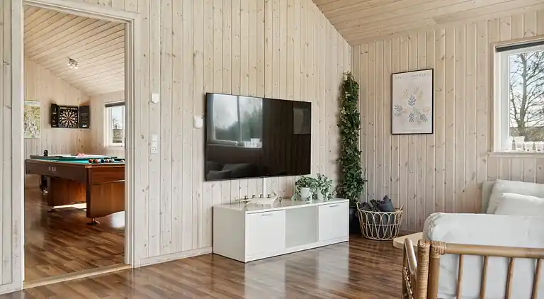 Sommarhus med vattenpark, spa och aktivitetsrum