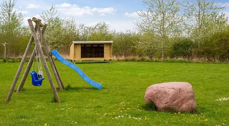 Sommarhus med vattenland, spa och aktivitetsrum