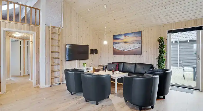 Luxuriöses Poolhaus mit Spa, Sauna & Spielplatz