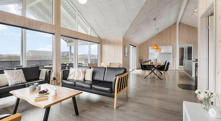 Wellnesshaus am Skåstrup Strand mit Pool