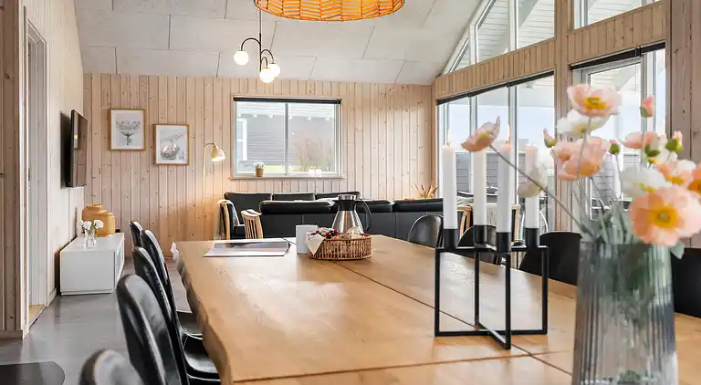 Wellnesshaus am Skåstrup Strand mit Pool