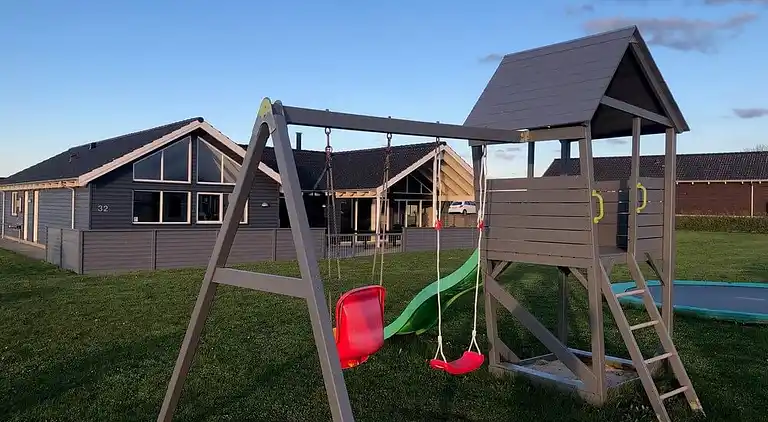 Wellnesshaus am Skåstrup Strand mit Pool