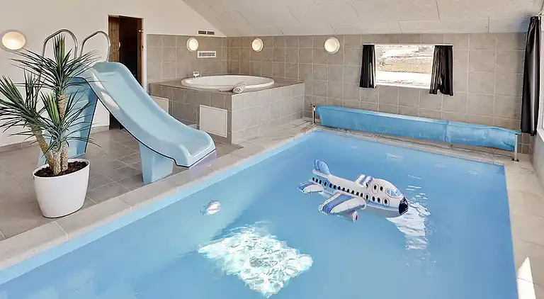 Ferienhaus mit Badeland, Sauna & Spielzimmer