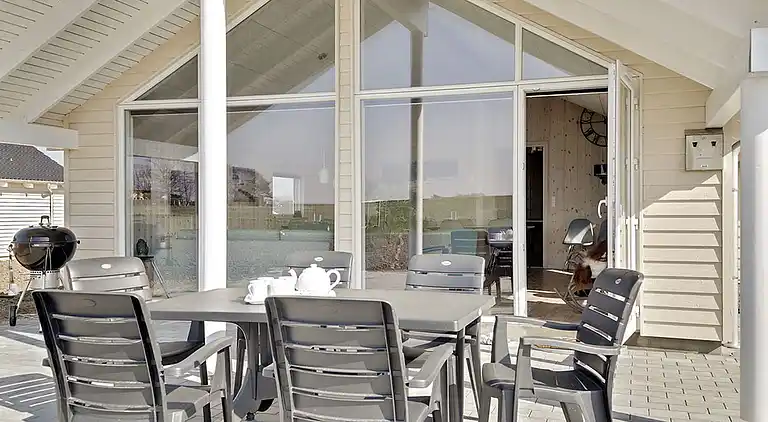 Ferienhaus mit Badeland, Sauna & Spielzimmer