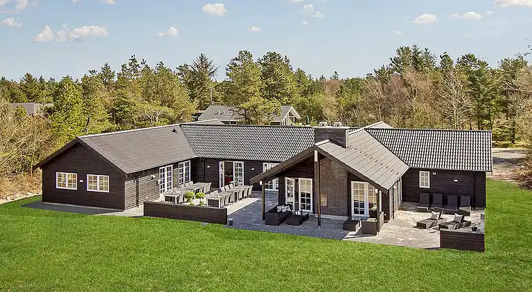 Zentrales Poolhaus mit Wasserpark in Blåvand