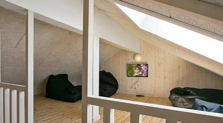 Vacation home: waterpark, activity room & terrace