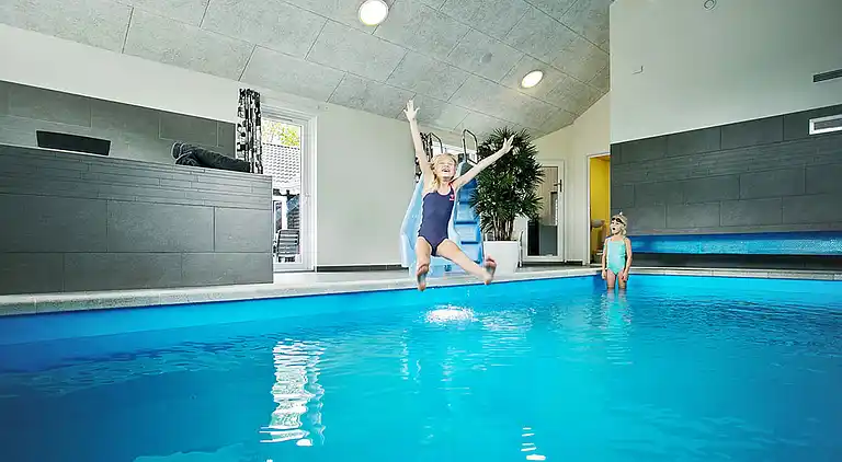 Familienfreundliches Ferienhaus mit Pool & Spa