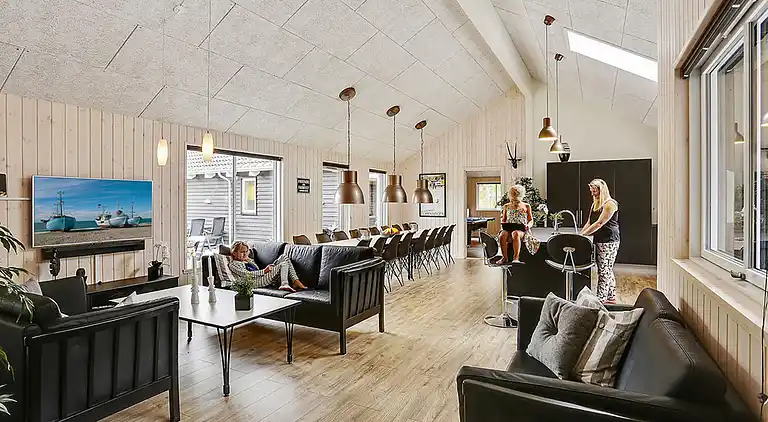 Familienfreundliches Ferienhaus mit Pool & Spa