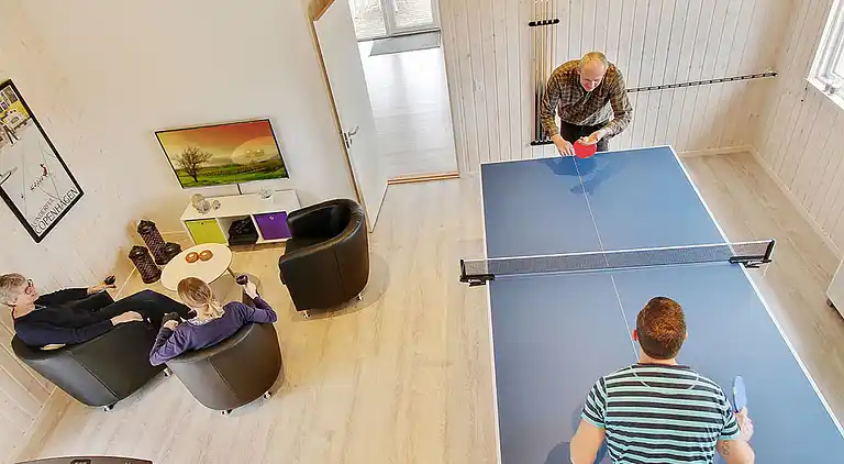 Charmantes Ferienhaus in Søndervig mit Pool