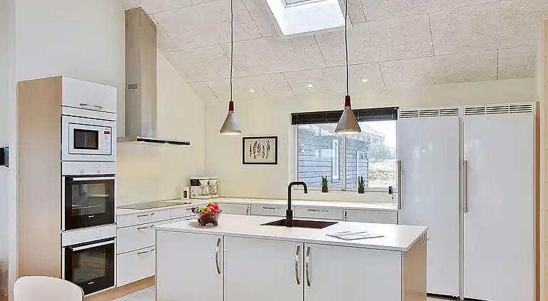 Charmantes Ferienhaus in Søndervig mit Pool