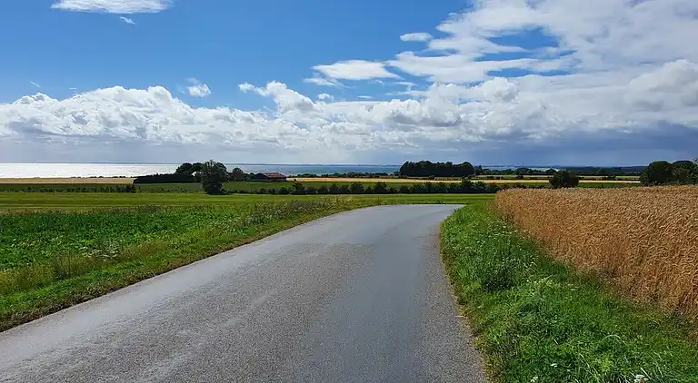 Große Familienvilla auf Møn mit Pool & Spa