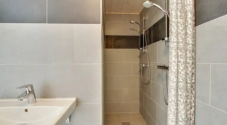 Sommarhus i Asserbo med pool och aktivitetsrum