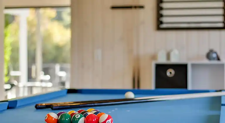 Sommarhus i Asserbo med pool och aktivitetsrum