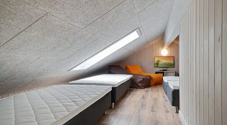 Luxus-Ferienhaus: Pool, Spa, Freizeitraum