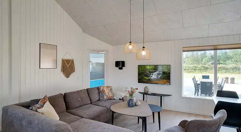 Ferienoase mit Pool, Spa & Aktivitäten