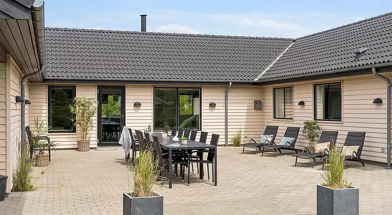 Ferienoase mit Pool, Spa & Aktivitäten