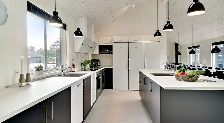 Ferienhaus mit Indoor-Wasserpark für 30