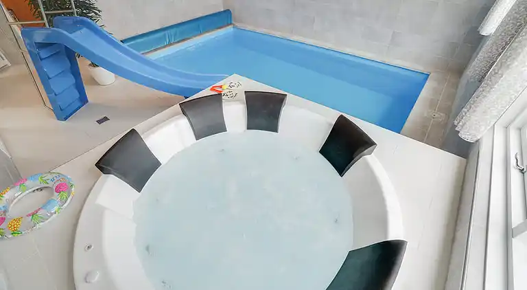 Großes Sommerhaus bei Snogebæk für 18