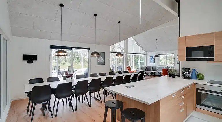 Großes Sommerhaus bei Snogebæk für 18