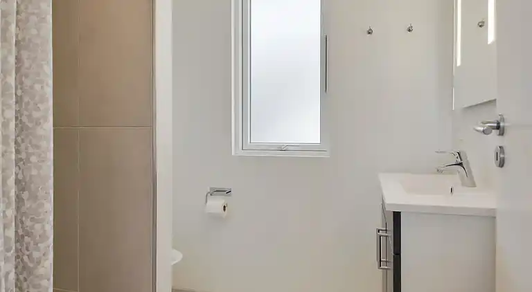 Geräumiges Ferienhaus mit Pool, Spa & Aktivitäten