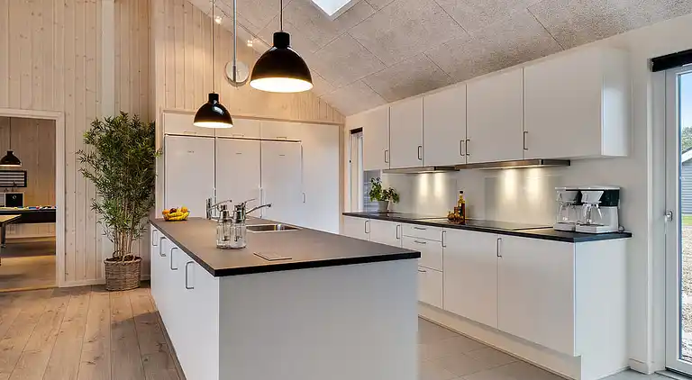 Großes Ferienhaus mit Pool, Spa & Aktivitäten