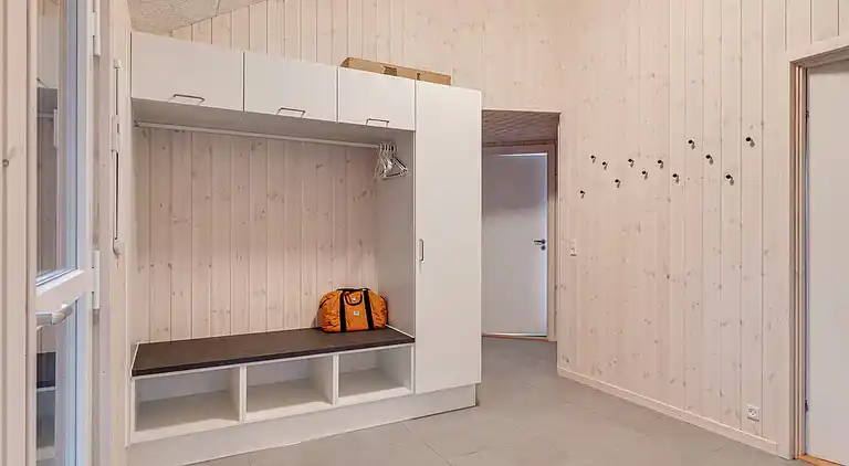 Großes Ferienhaus mit Pool, Spa & Aktivitäten