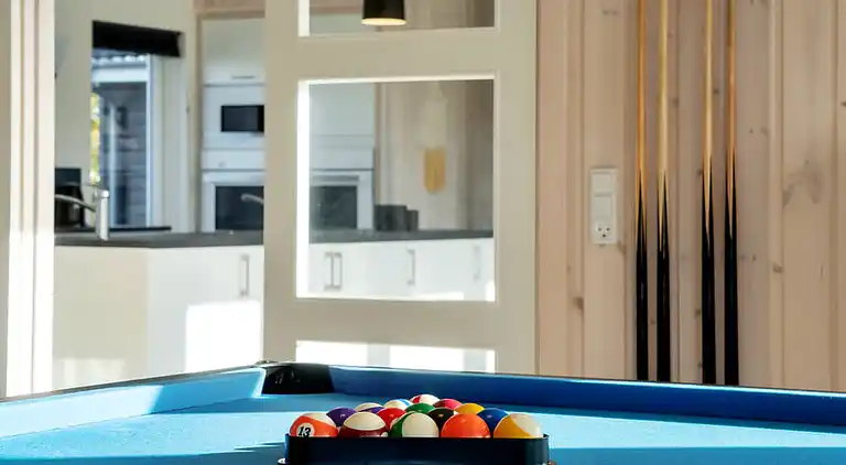 Großes Ferienhaus in Grenå mit Pool & Spa