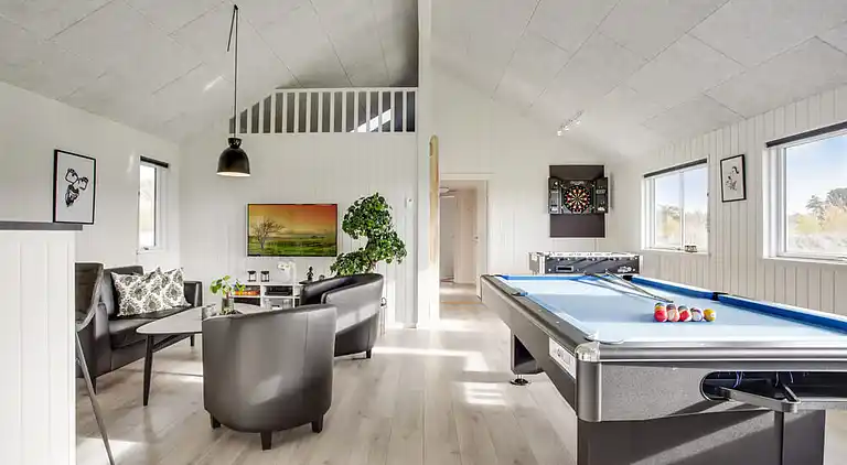 Geräumiges Ferienhaus auf Samsø mit Pool & Spa