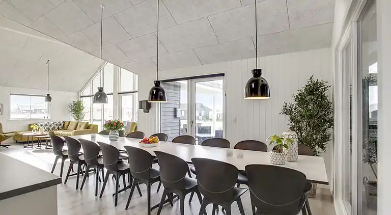 Geräumiges Ferienhaus auf Samsø mit Pool & Spa