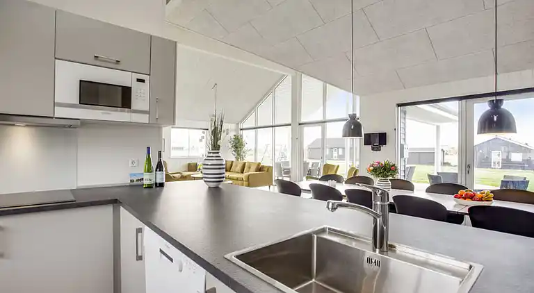 Geräumiges Ferienhaus auf Samsø mit Pool & Spa