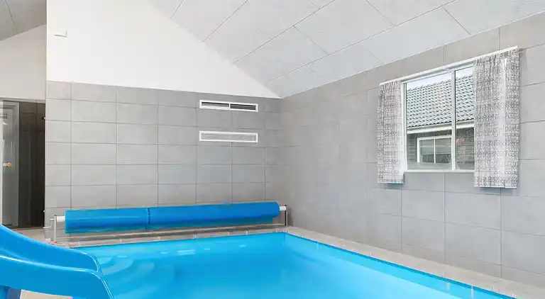 Geräumiges Ferienhaus mit Pool & Spa